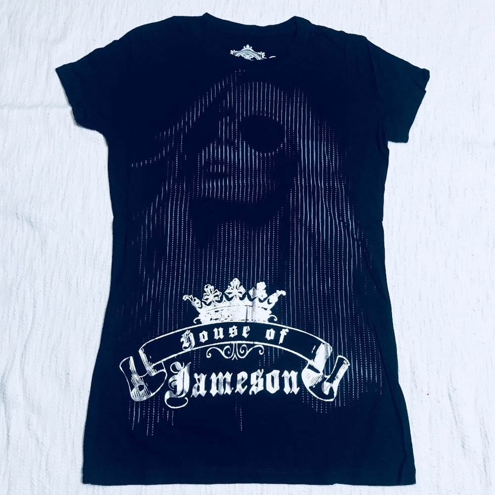Women’s Black Graphic Short Sleeve Tee